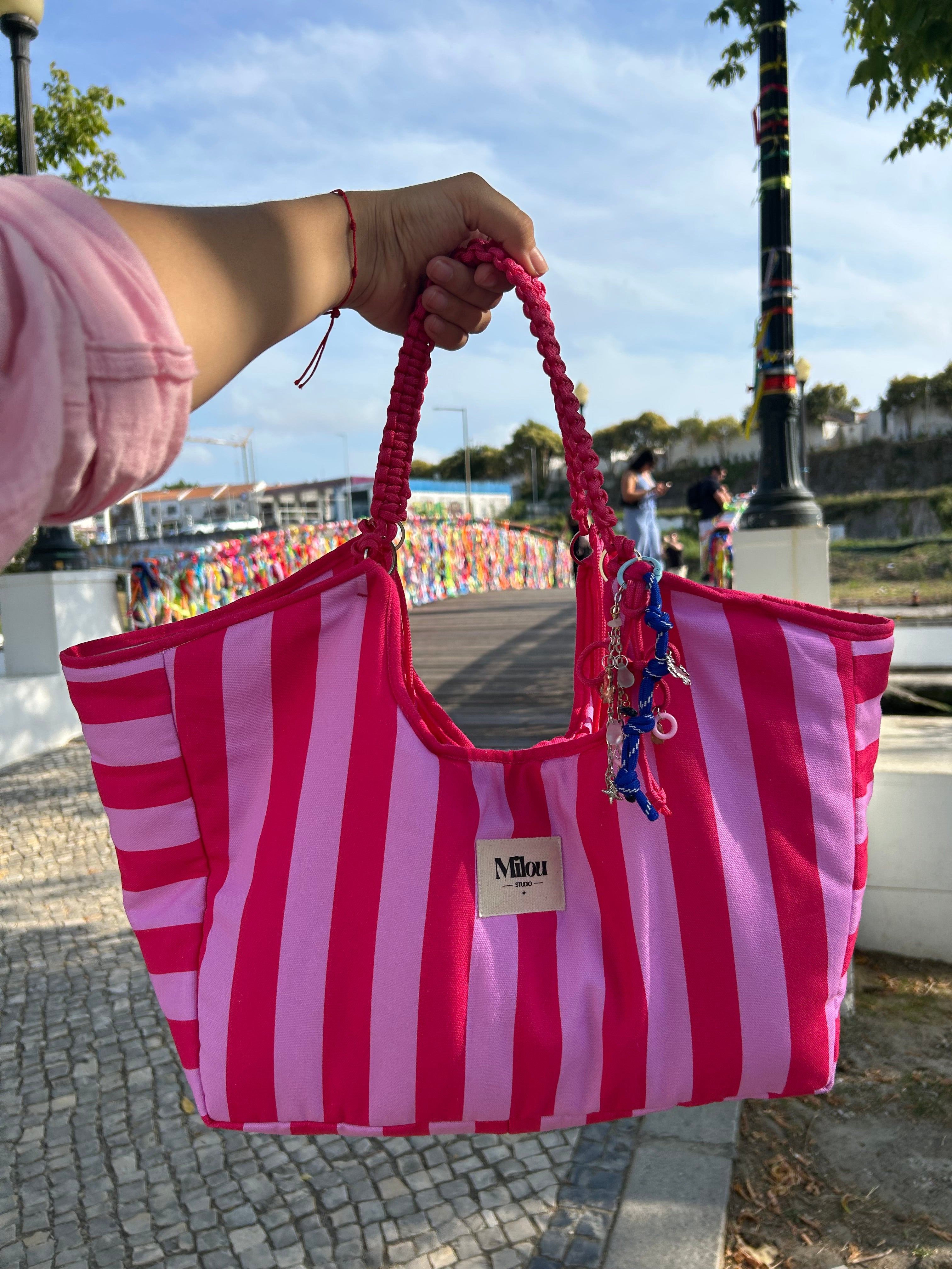 Mala Serena Rosa às Riscas