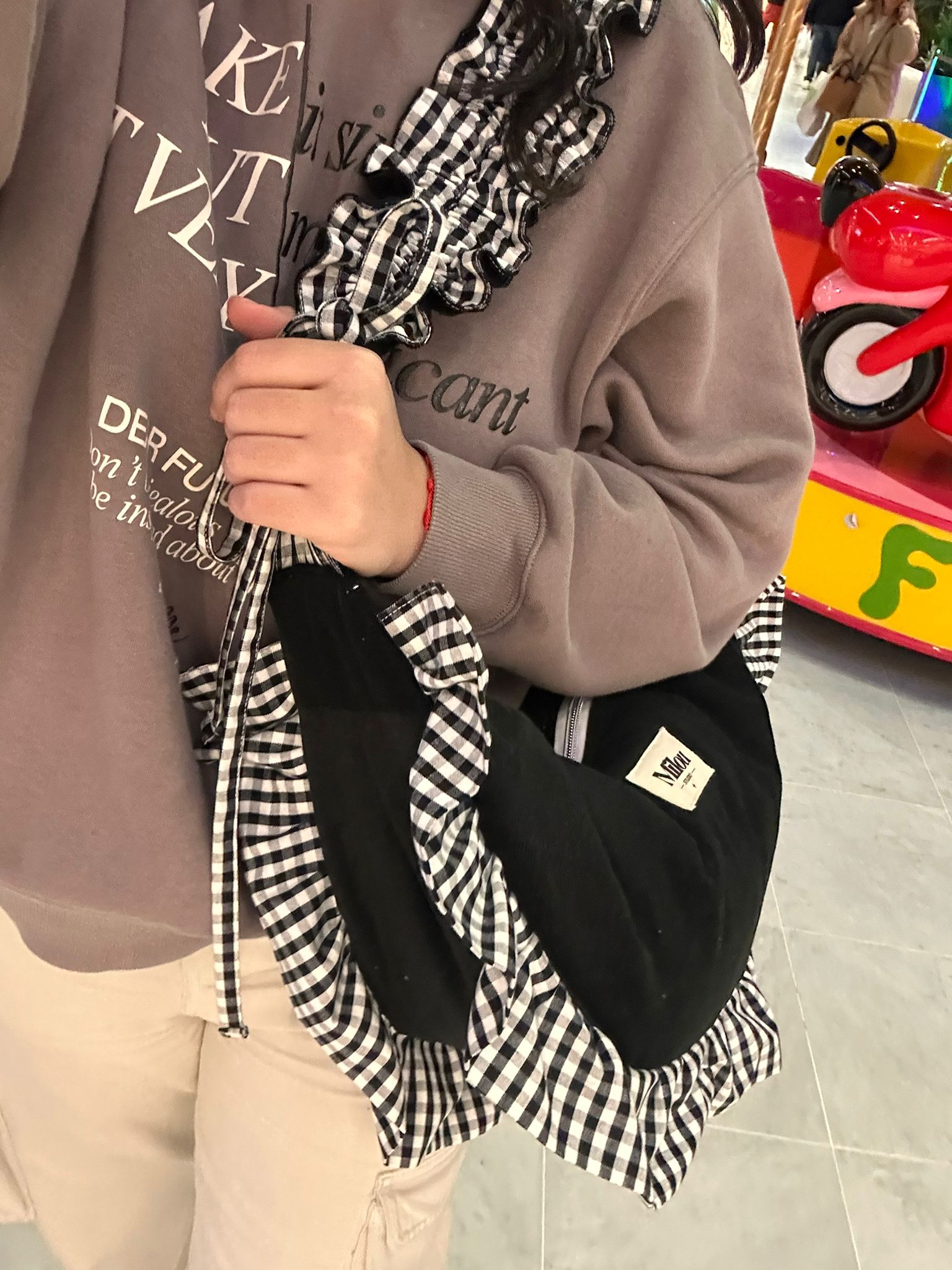 Amelia Grande Mix Branco e Preto